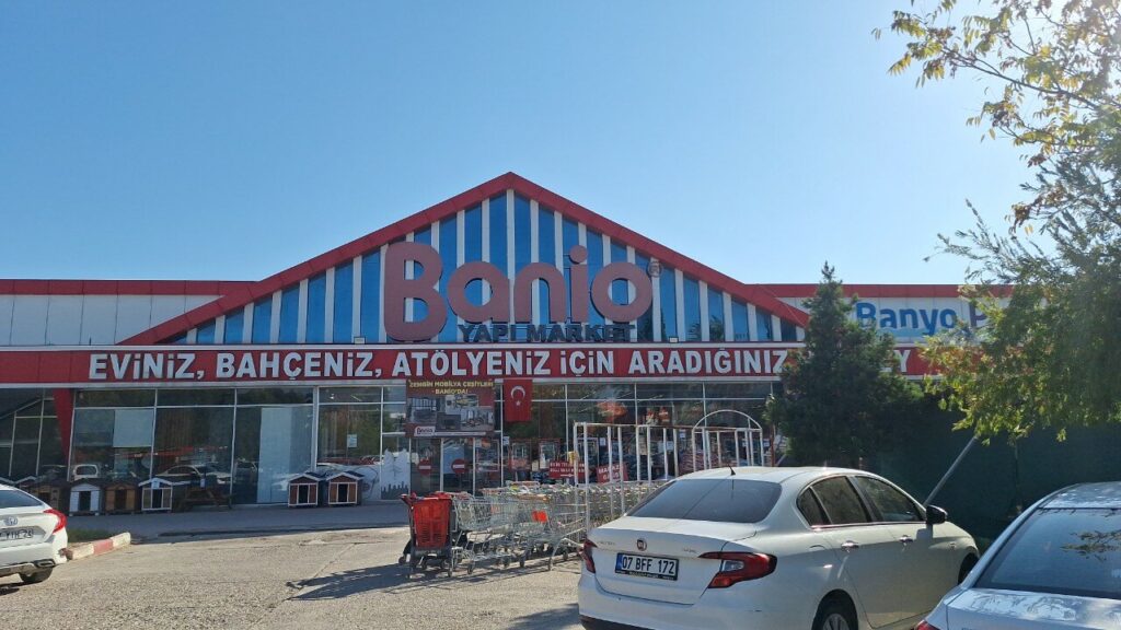 Bani̇o Yapı Market Havalandırma Projesi